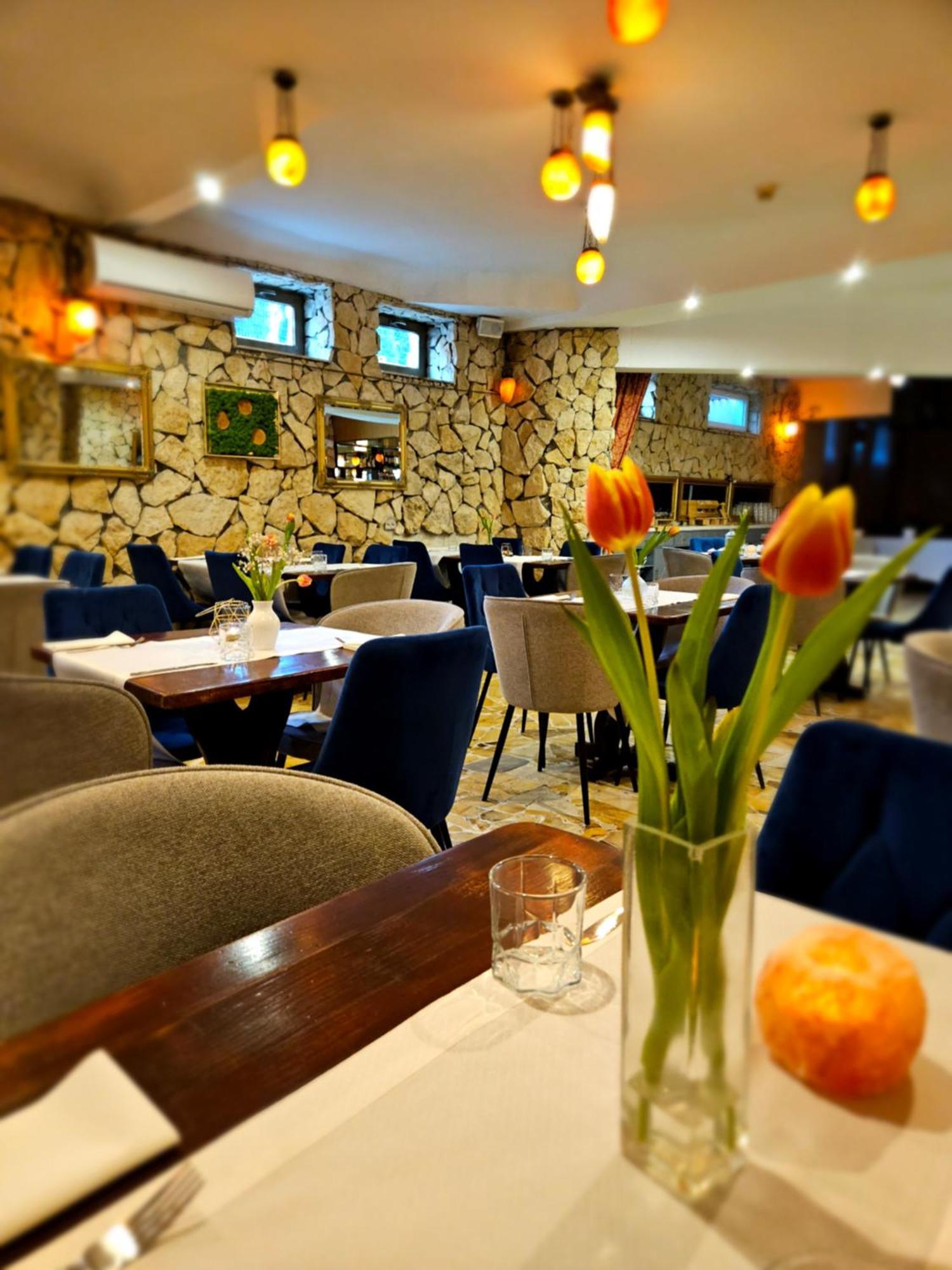 Hotel Galicja Spa Vělička Exteriér fotografie